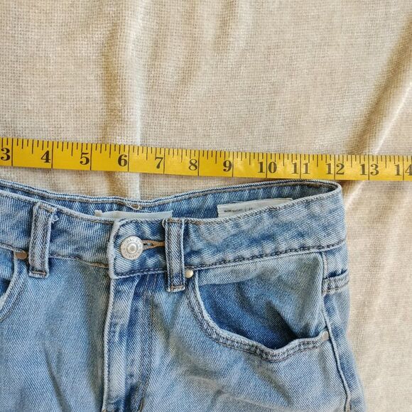 PacSun Light Wash Mom Shorts Size 24 - Picture 6 of 6
